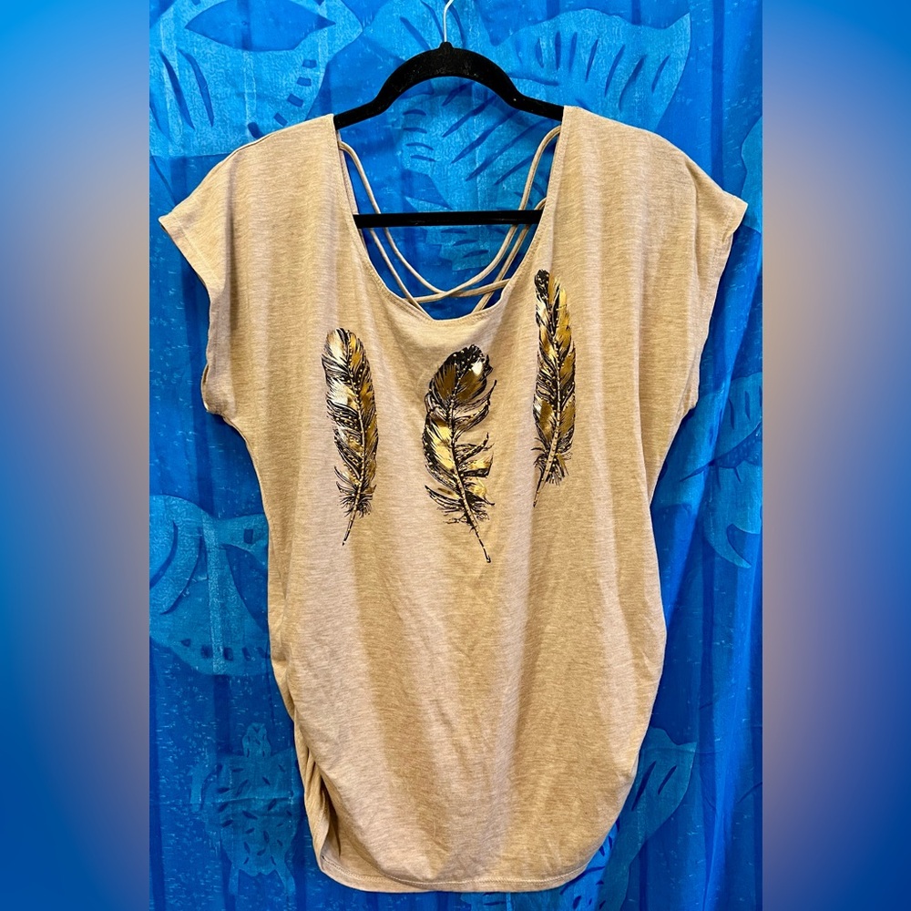 SJS Tan and Gold Relaxed Graphic Tee Cap Sleeve